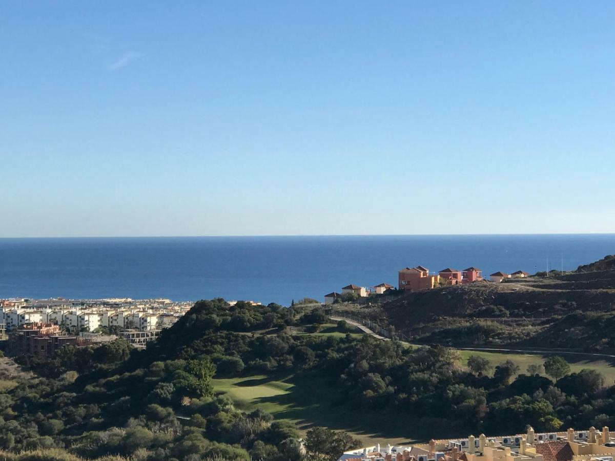 Duquesa Village El Hacho Manilva Bagian luar foto